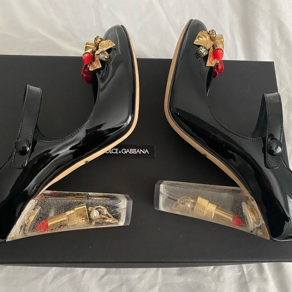 Dolce & Gabbana heals, state-of-the-art heal. One of a kind,cute black Maryjanes - Picture 10 of 16